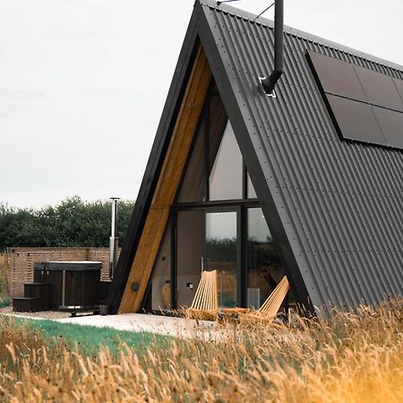 Wilder Retreats - A Frame Cabins Haverfordwest Ngoại thất bức ảnh
